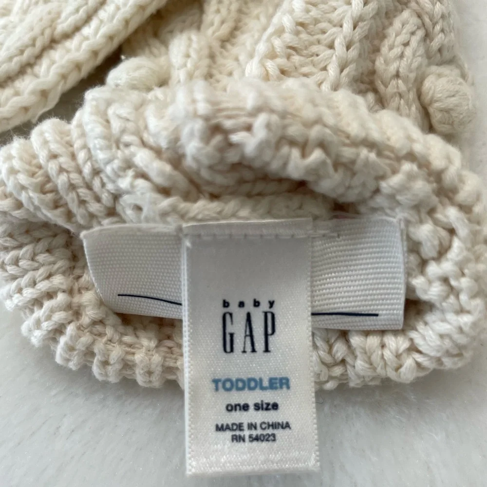 GAP baby sweater